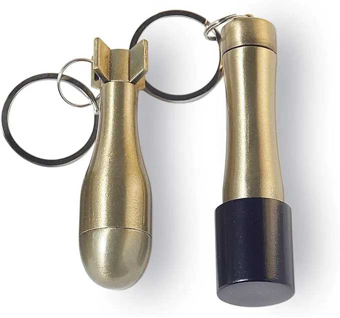 2Pcs Permanent Match Flint Match Keychain Flint Fire Starter Waterproof Emergency Survival Camping Keychain Lighter for Outdoor (No Oil Included)
