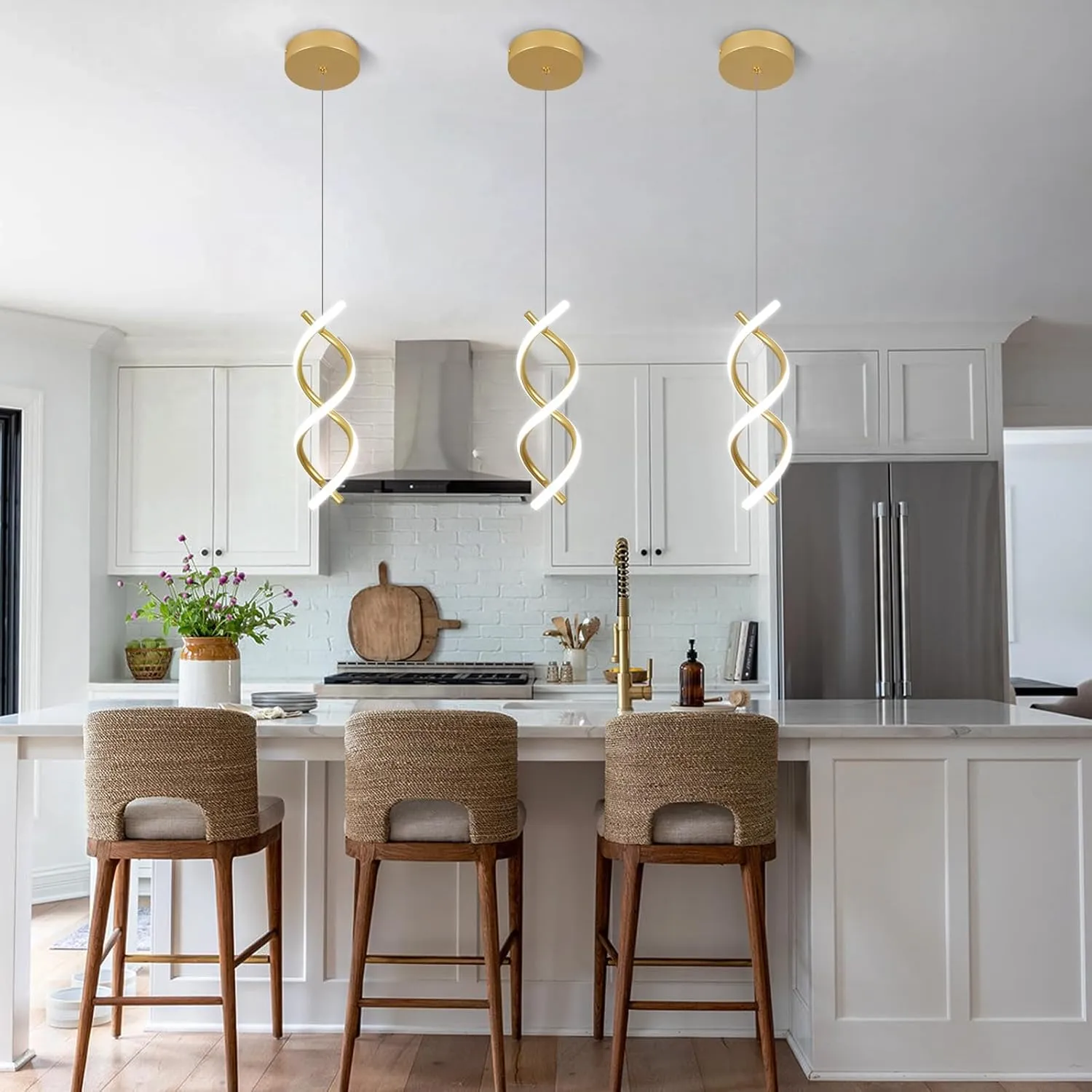 CANEOE LED Pendant Light Fixtures,Gold Modern Led Pendant Light Kitchen Island,Adjustable Height Kitchen Hanging Light Fixture Modern Island Light for Island Dining Room Pendant Lamp,1 Pack