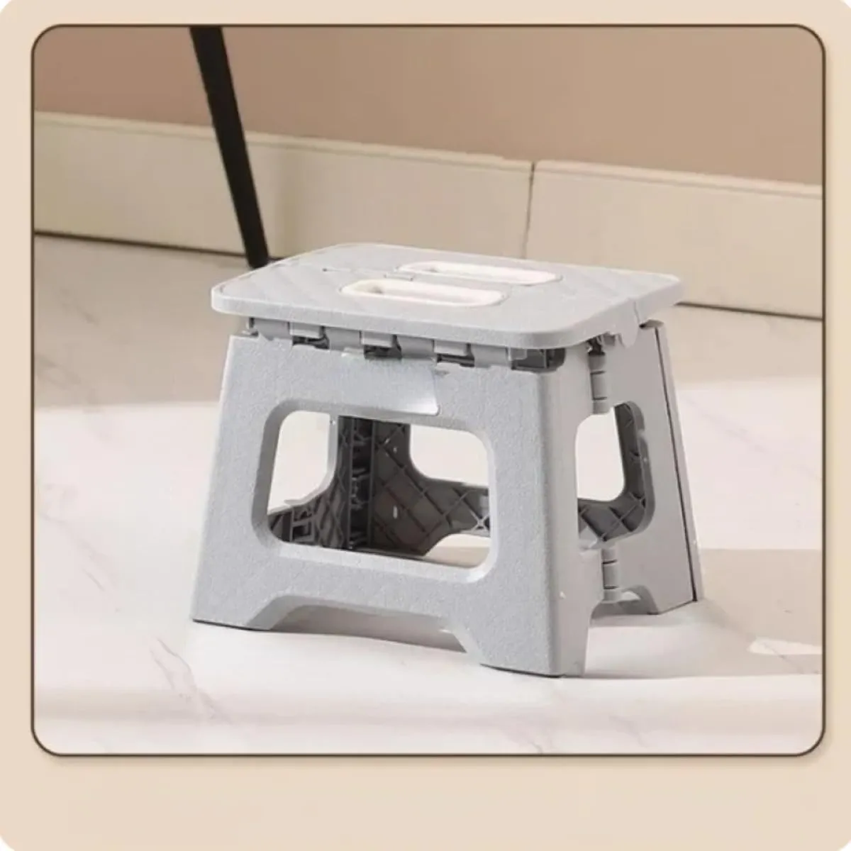 Foldable Folding Stool, Portable Fishing Chair, Outdoor Folding Camping Stool for Beach, Hiking, Travel Folding Chair