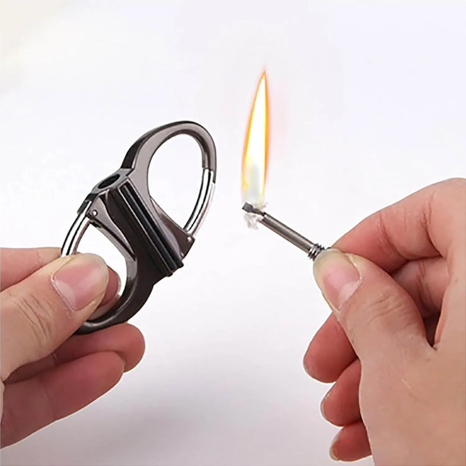 Keychain Lighter, Lighter Holder Key Chain, Metal Keychain Lighter,Small Outdoor Survival Fire Starter,Reusable Mechanical Emergency Lighter Tools Camping Gift for Men for Outdoor Car and Home(2pcs-d)