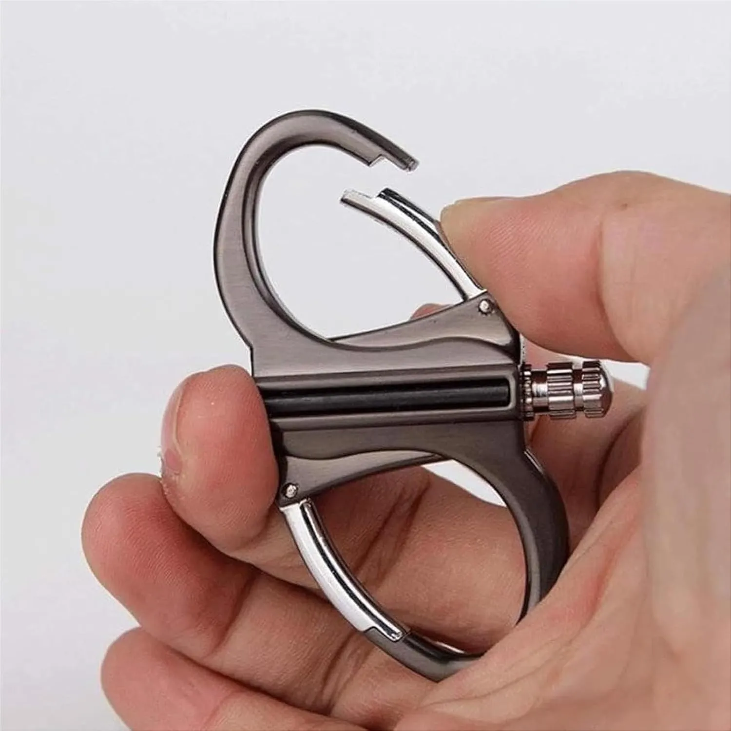 Keychain Lighter, Lighter Holder Key Chain, Metal Keychain Lighter,Small Outdoor Survival Fire Starter,Reusable Mechanical Emergency Lighter Tools Camping Gift for Men for Outdoor Car and Home(Gold)