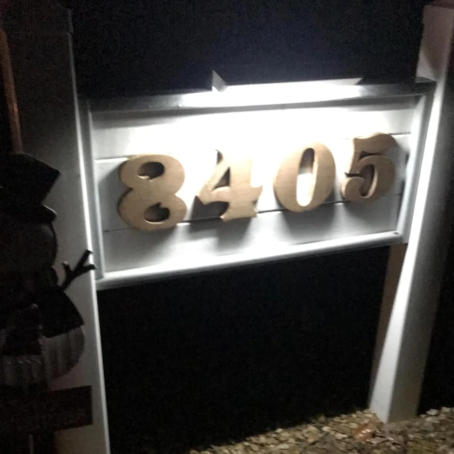 LED Illuminated Outdoor Address Light Waterproof - Solar House Numbers for Outside Address - Real Estate Agent Signboard Wireless Dusk to Dawn Lighting for Homes Yard Business Sign Lights 6000K Cold White