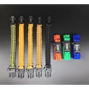 Outdoor Paracord & Flint Fire Starter & Whistle