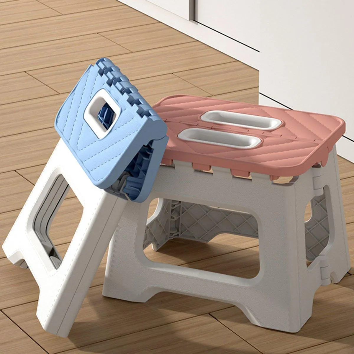 Outdoor Portable Lightweight Folding Stool Thickened Fishing Camping Mazar Chair