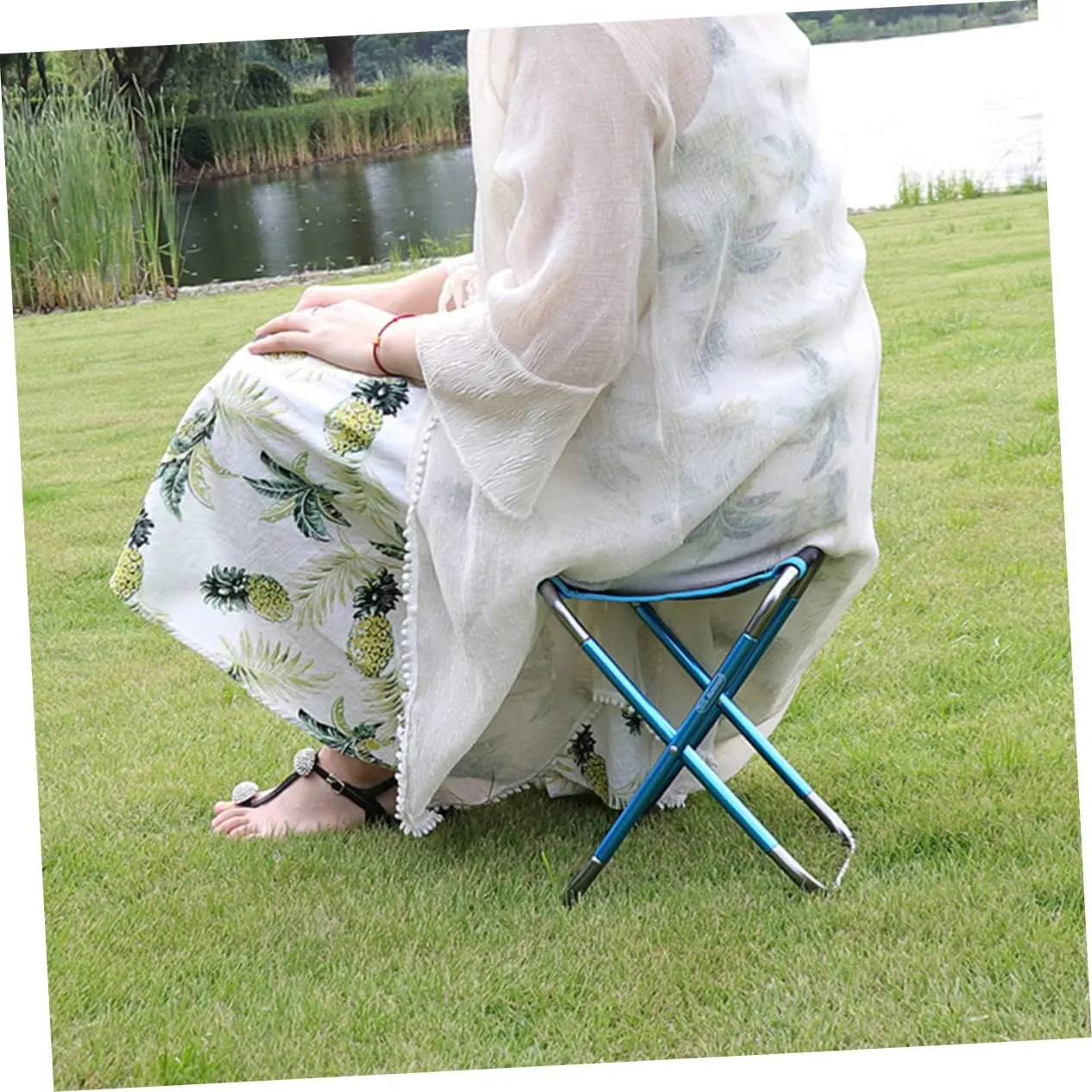 Portable Folding Camping Stool Lightweight Beach Chair Convenient Fishing Seat Folding Chair for Outdoor Activities Ideal Camping Supply Compact Design
