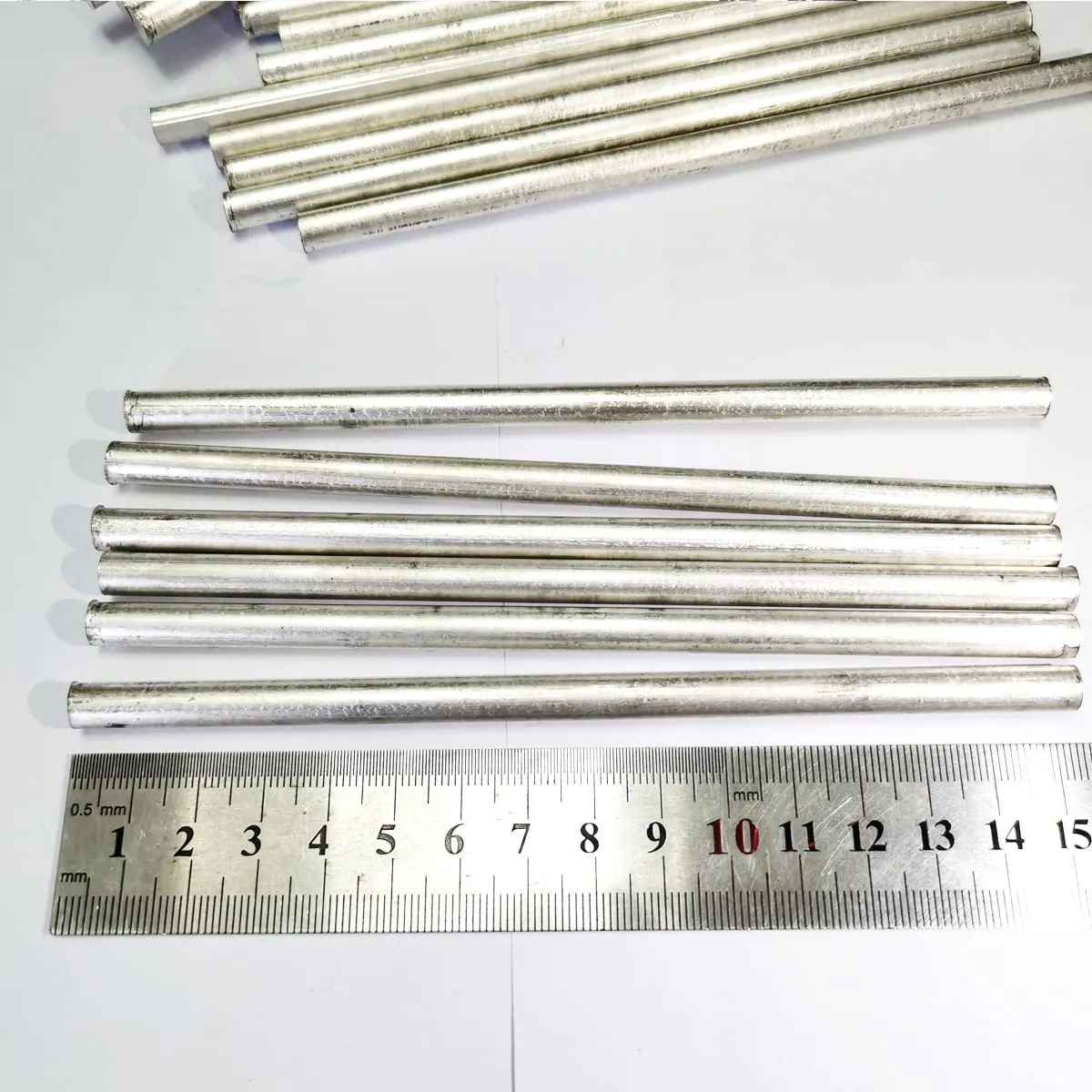 RUICHI 30Pcs Magnesium Rods 7x152mm/0.27" 6.1" High Purity 99.99% Magnesium Metal Survival Emergency Tool
