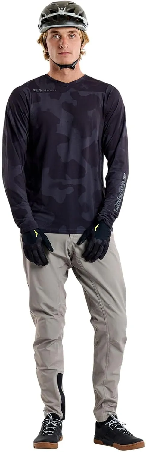 Troy Lee Designs Skyline Long Sleeve Jersey (2025) for Mountain Biking MTB BMX