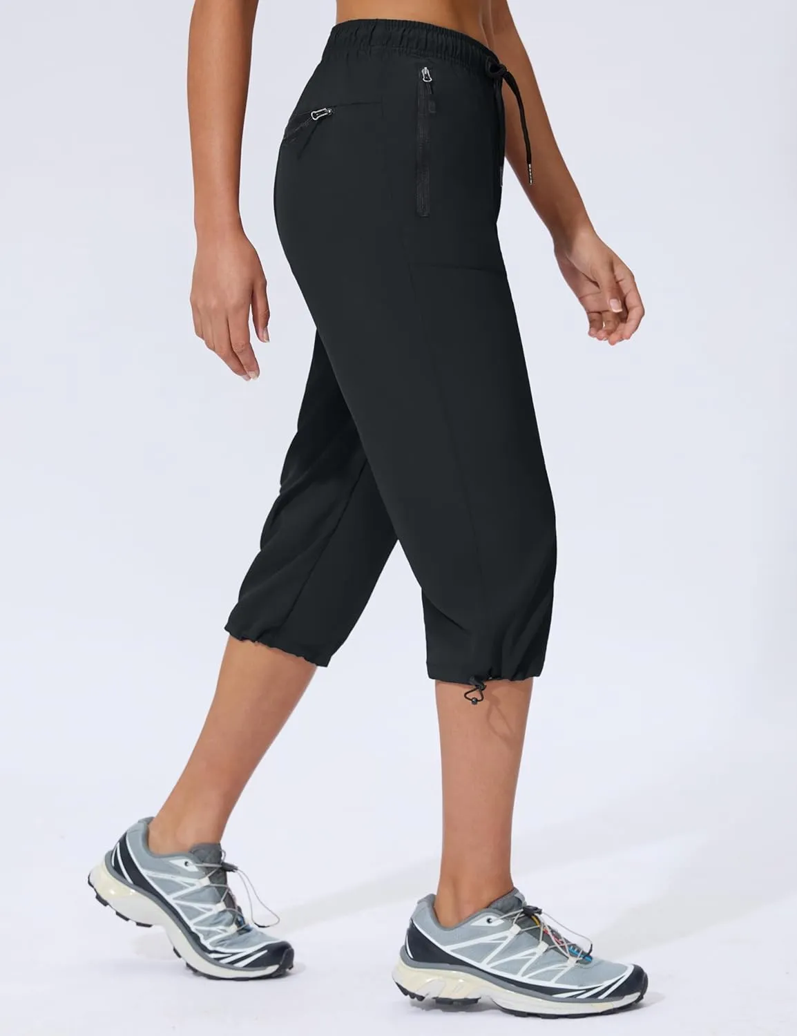 Women's Hiking Capri Pants Lightweight Quick Dry Outdoor Cargo Capris Camping Travel Zipper Pockets